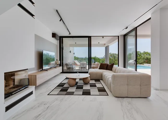 빌라 New Luxury I Infinity Pool *