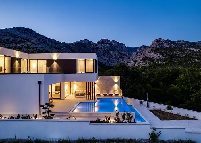 New Luxury I Infinity Pool *