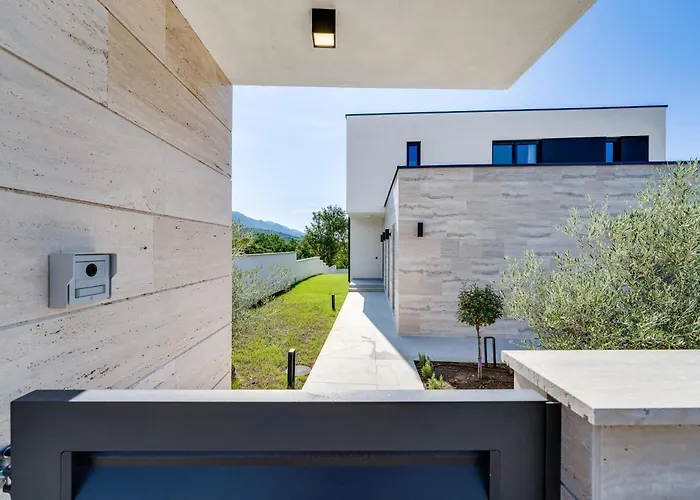 빌라 New Luxury I Infinity Pool *