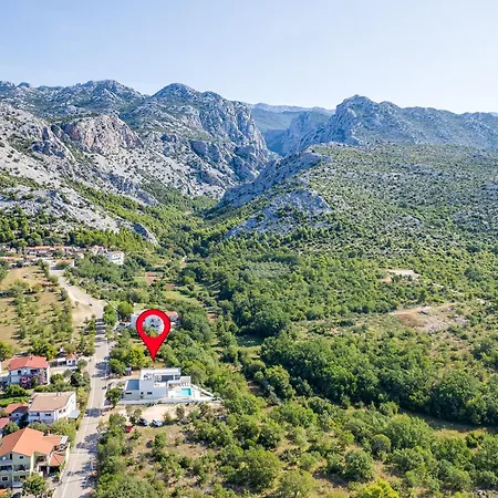 New Luxury I Infinity Pool * Starigrad Paklenica