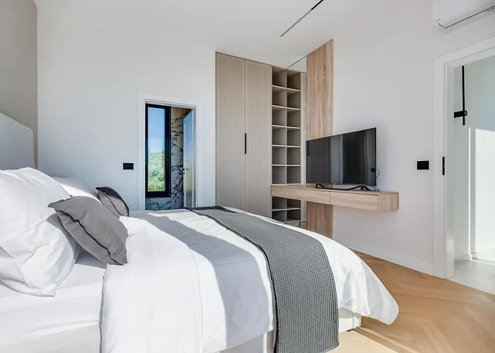 New Luxury I Infinity Pool Вилла