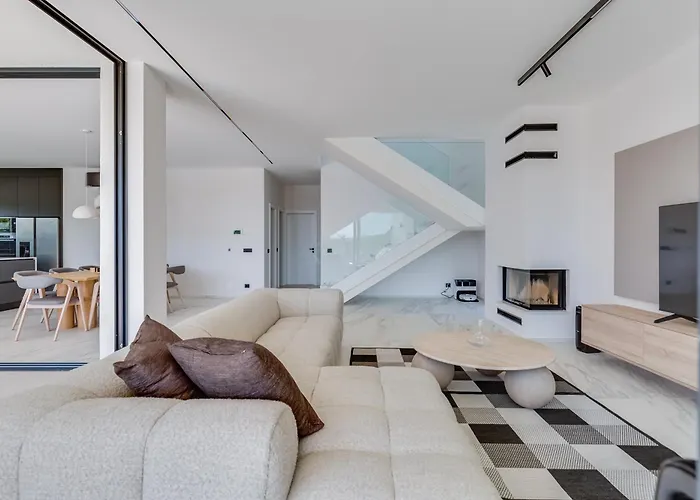 New Luxury I Infinity Pool Вилла Стариград-Пакленица