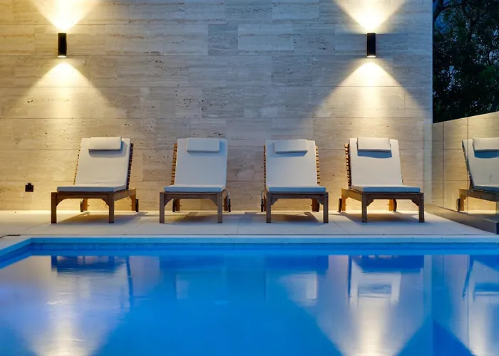 New Luxury I Infinity Pool Вилла Стариград-Пакленица