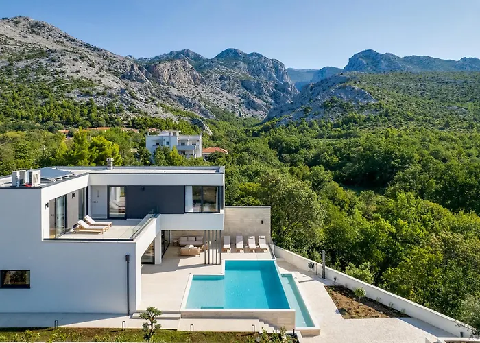 New Luxury I Infinity Pool * Стариград-Пакленица