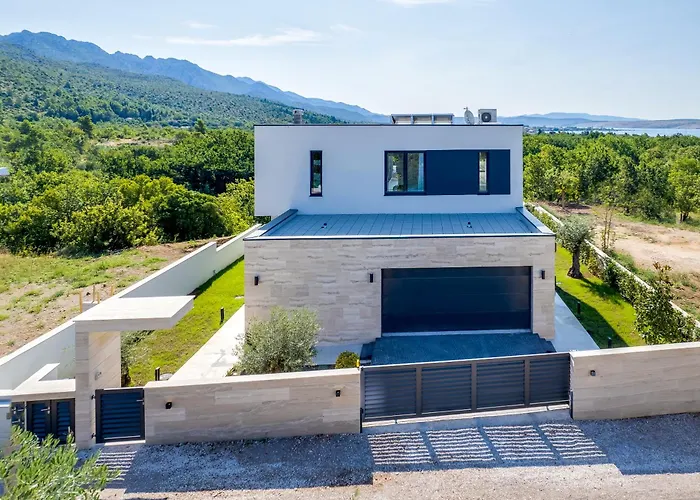 New Luxury I Infinity Pool Вилла Стариград-Пакленица